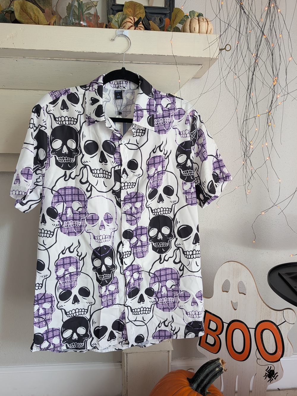 ROMWE White Short Sleeve Button Shirt with Purple & Black Skull Print